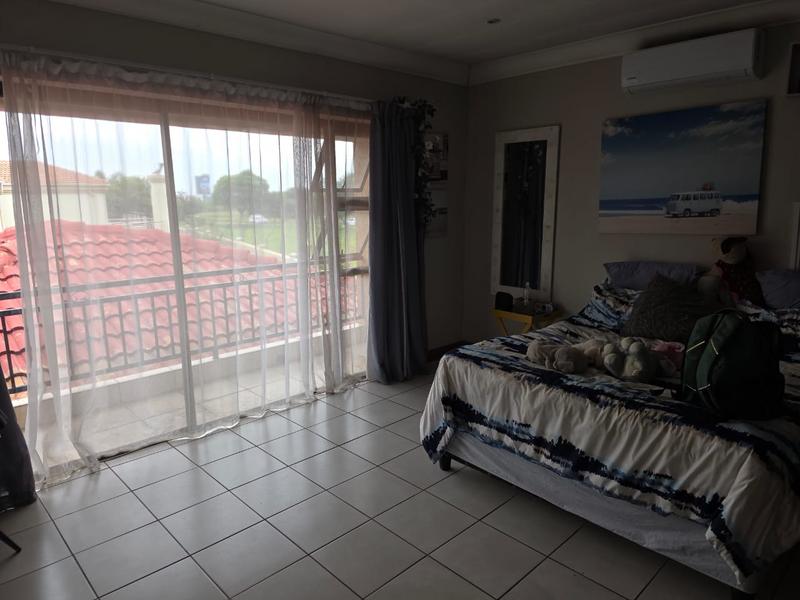 4 Bedroom Property for Sale in Zambezi Country Estate Gauteng