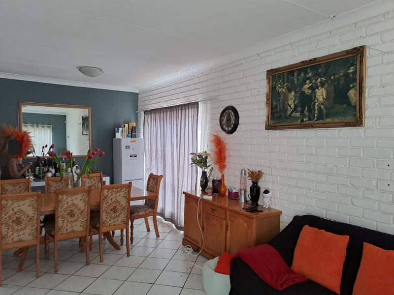 4 Bedroom Property for Sale in Symhurst Gauteng