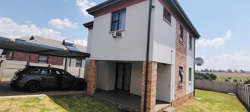 4 Bedroom Property for Sale in Mindalore Gauteng
