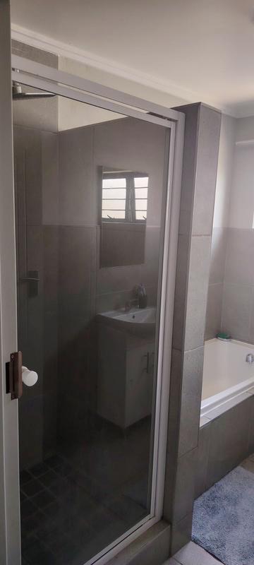 4 Bedroom Property for Sale in Mindalore Gauteng