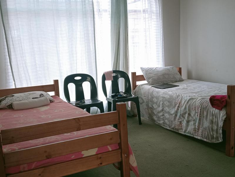 6 Bedroom Property for Sale in Helikonpark Gauteng