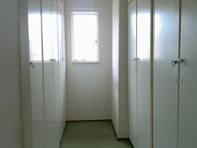 6 Bedroom Property for Sale in Helikonpark Gauteng