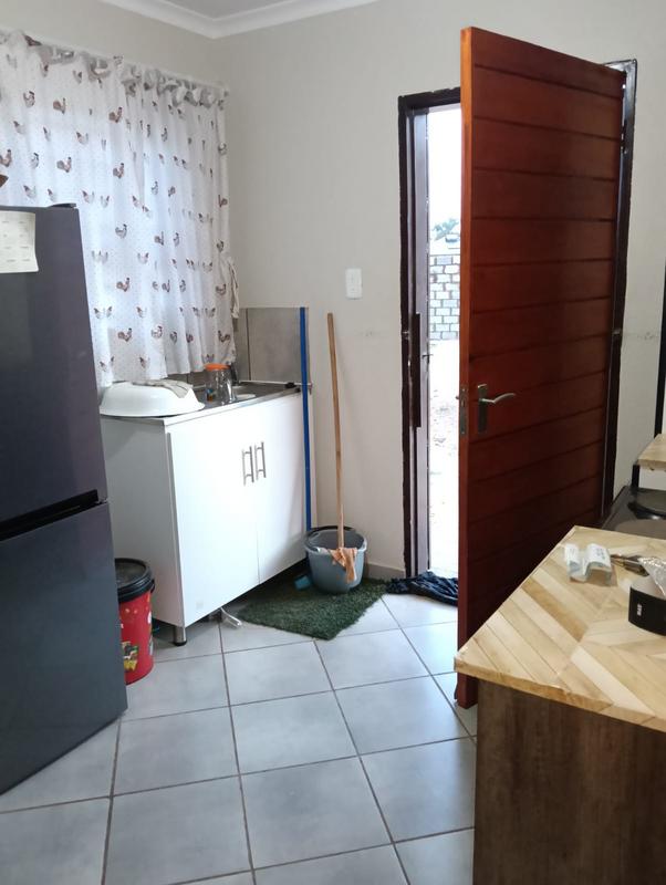 To Let 2 Bedroom Property for Rent in Roodepoort Gauteng
