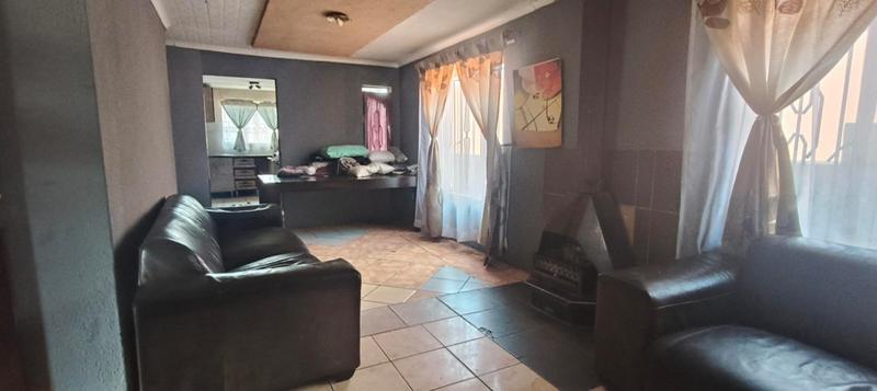 3 Bedroom Property for Sale in Philip Nel Park Gauteng