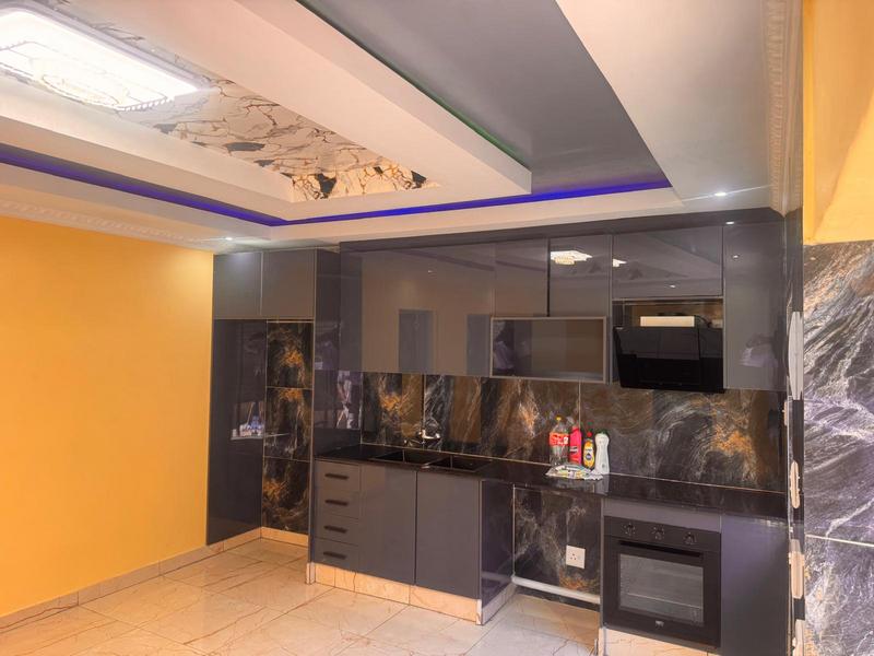 To Let 2 Bedroom Property for Rent in Kensington Gauteng