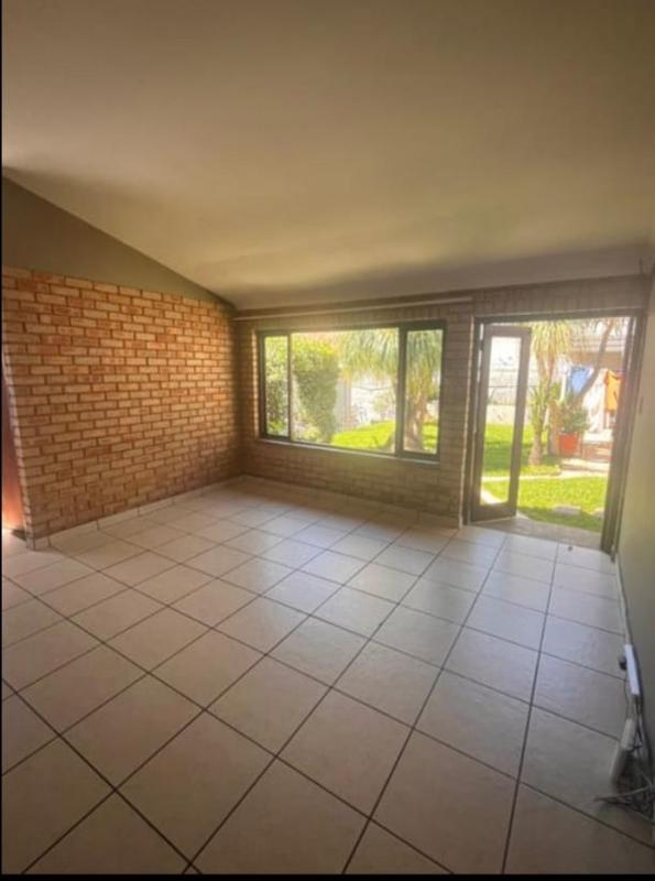 To Let 1 Bedroom Property for Rent in Westdene Gauteng