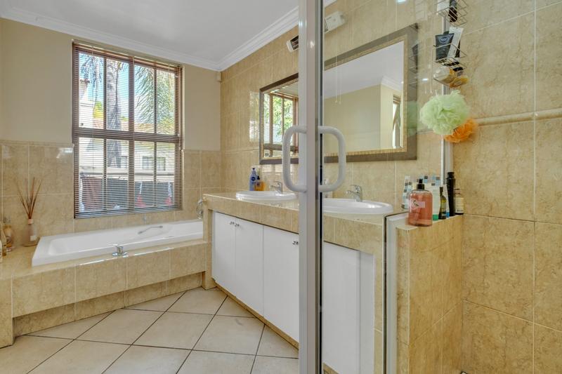 To Let 4 Bedroom Property for Rent in Dainfern Ridge Gauteng