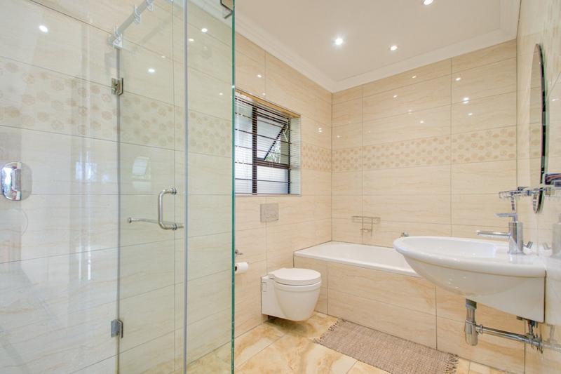 4 Bedroom Property for Sale in Bryanston Gauteng