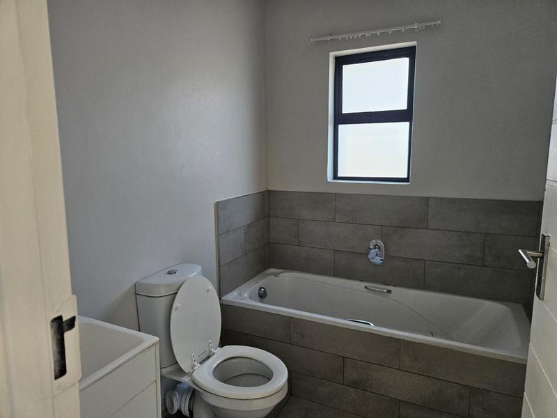 3 Bedroom Property for Sale in Shere Gauteng
