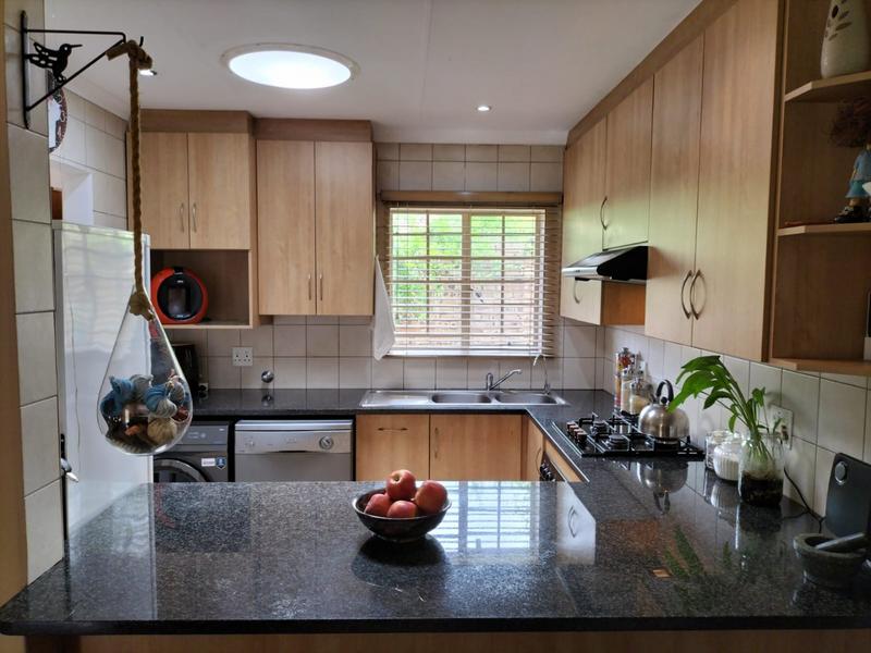 2 Bedroom Property for Sale in Annlin Gauteng