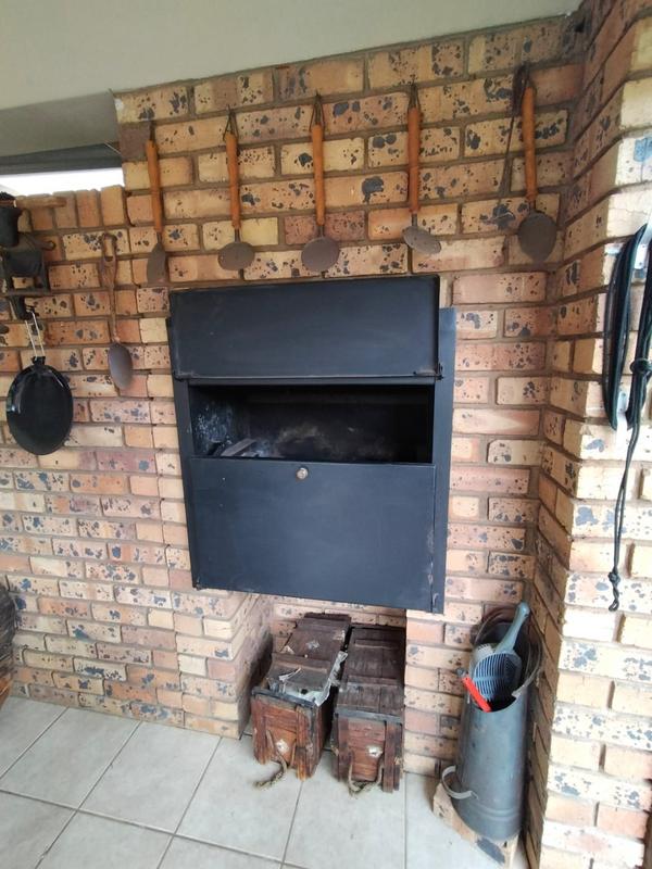 2 Bedroom Property for Sale in Annlin Gauteng