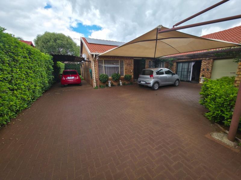 3 Bedroom Property for Sale in Annlin Gauteng