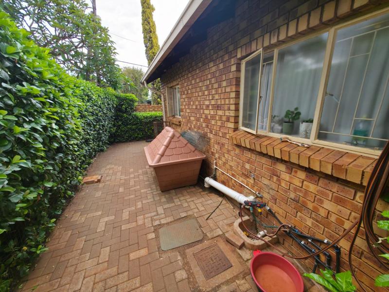 3 Bedroom Property for Sale in Annlin Gauteng