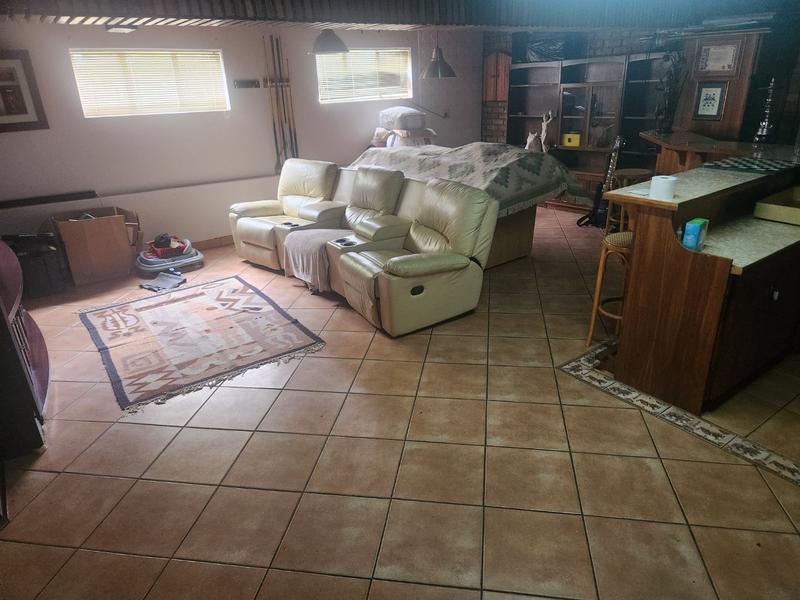 5 Bedroom Property for Sale in Wonderboom Gauteng