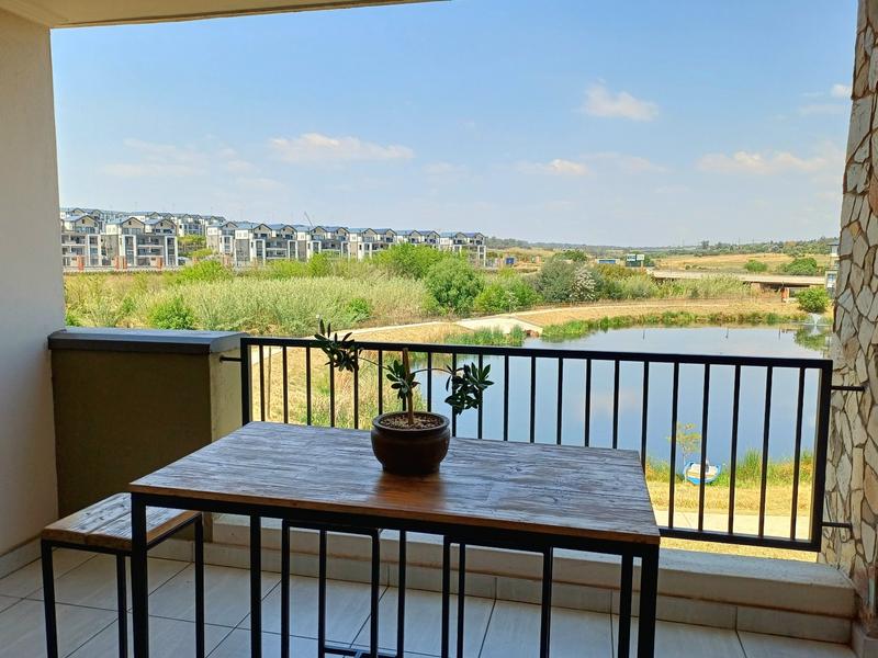 To Let 2 Bedroom Property for Rent in Waterfall Gauteng