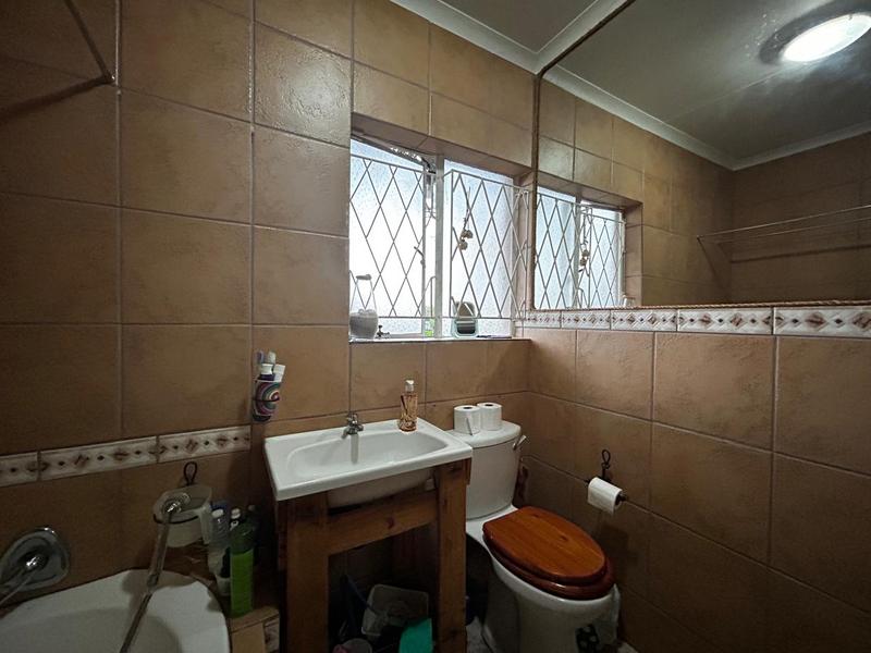 4 Bedroom Property for Sale in Vorna Valley Gauteng