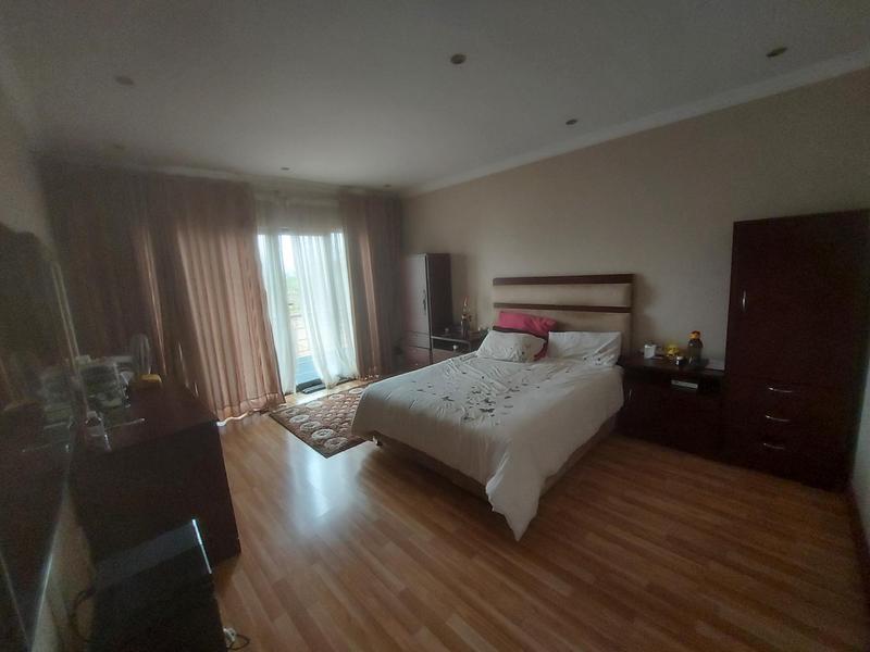 4 Bedroom Property for Sale in Raslouw Gardens Gauteng