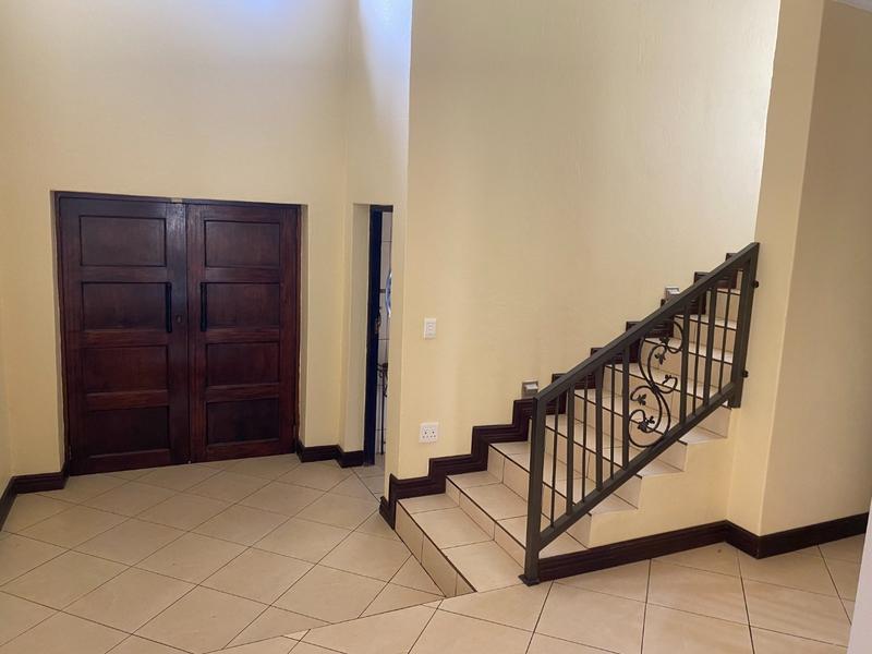 To Let 7 Bedroom Property for Rent in Dainfern Golf Estate Gauteng