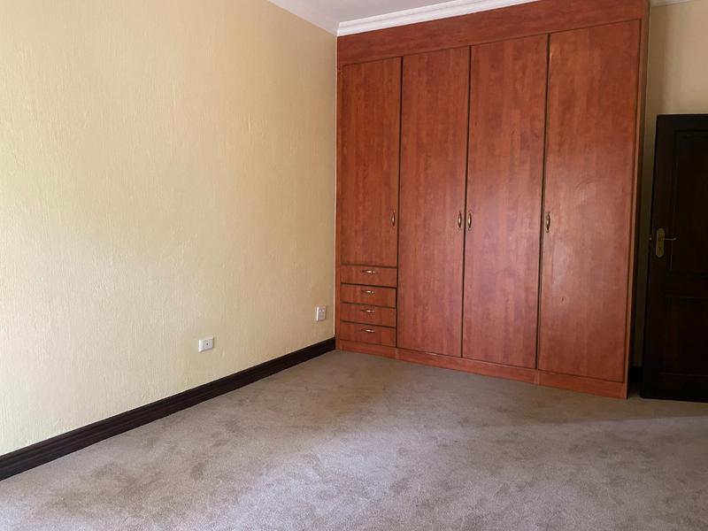 To Let 7 Bedroom Property for Rent in Dainfern Golf Estate Gauteng