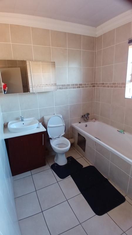 3 Bedroom Property for Sale in Annlin Gauteng