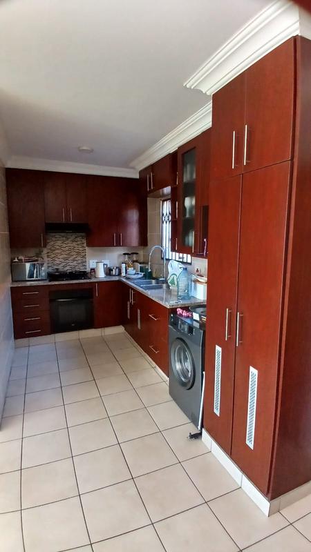 3 Bedroom Property for Sale in Annlin Gauteng