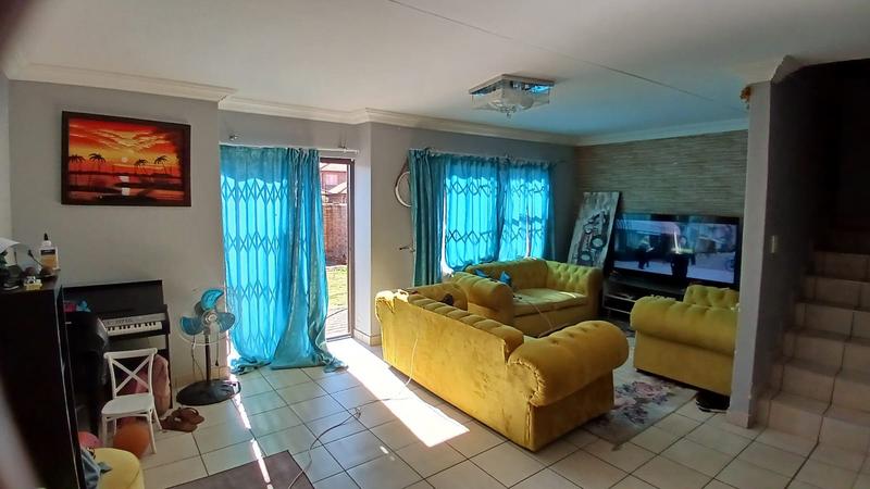 3 Bedroom Property for Sale in Annlin Gauteng