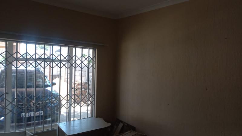 To Let 2 Bedroom Property for Rent in Witpoortjie Gauteng