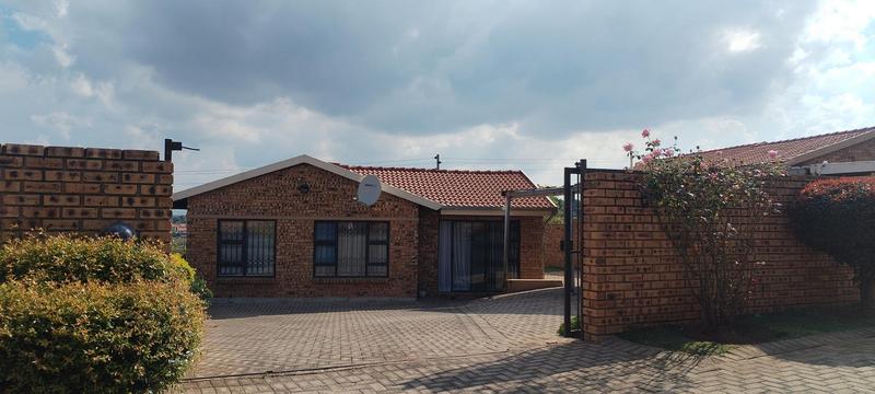 3 Bedroom Property for Sale in Groblerpark Gauteng