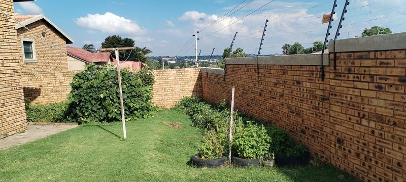 3 Bedroom Property for Sale in Groblerpark Gauteng