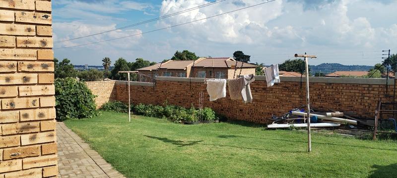 3 Bedroom Property for Sale in Groblerpark Gauteng