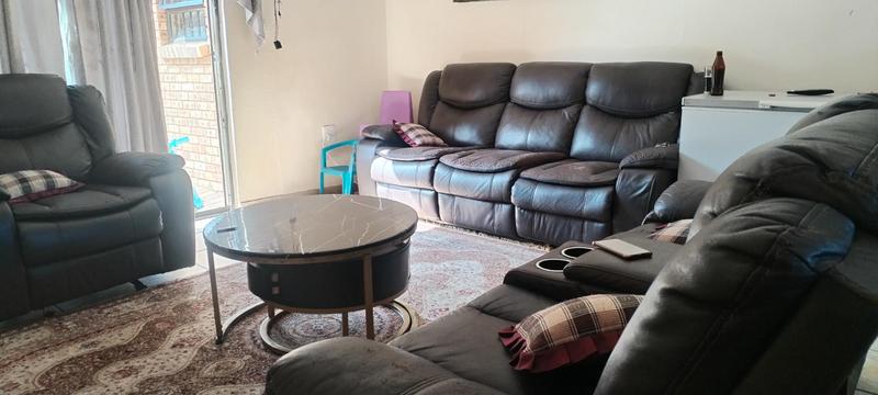 3 Bedroom Property for Sale in Groblerpark Gauteng