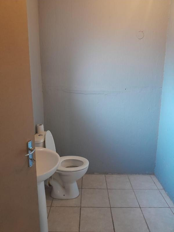 1 Bedroom Property for Sale in Birch Acres Gauteng
