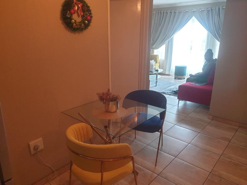 3 Bedroom Property for Sale in Radiokop Gauteng