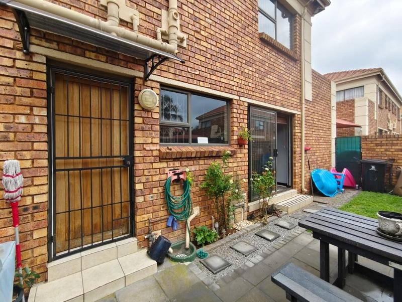 3 Bedroom Property for Sale in Florentia Gauteng