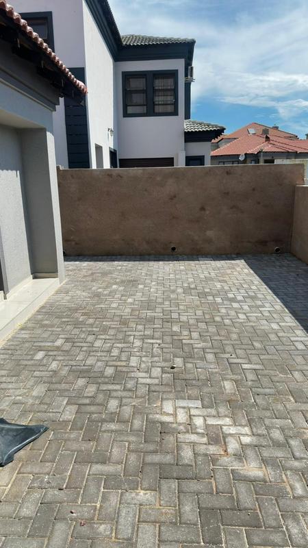 3 Bedroom Property for Sale in The Orchards Gauteng