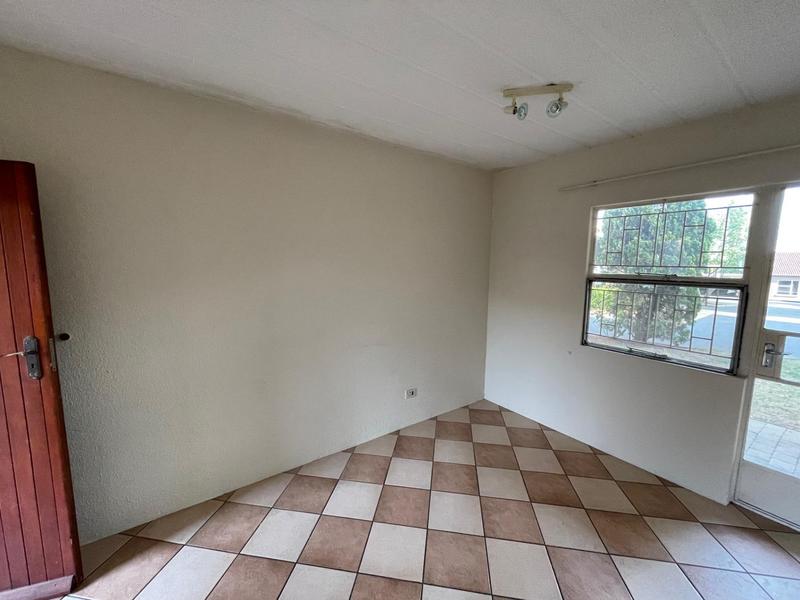 To Let 2 Bedroom Property for Rent in Pomona Gauteng