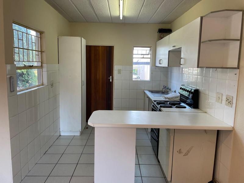 To Let 2 Bedroom Property for Rent in Pomona Gauteng