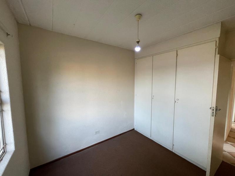 To Let 2 Bedroom Property for Rent in Pomona Gauteng