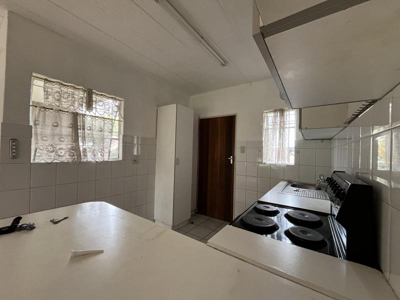 To Let 2 Bedroom Property for Rent in Pomona Gauteng