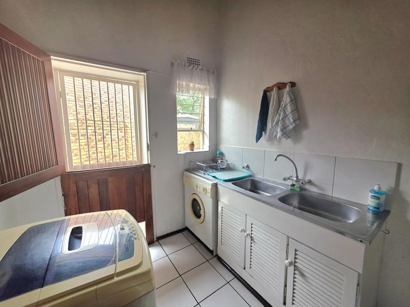5 Bedroom Property for Sale in Sunward Park Gauteng