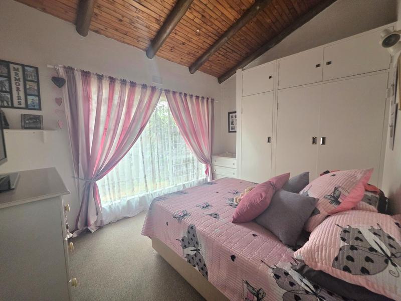 5 Bedroom Property for Sale in Sunward Park Gauteng