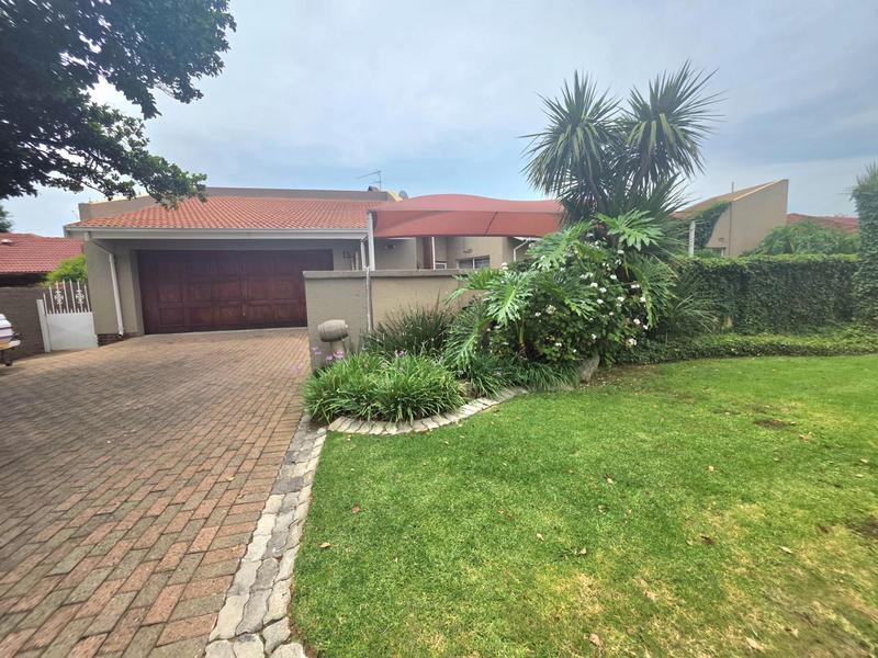 5 Bedroom Property for Sale in Sunward Park Gauteng
