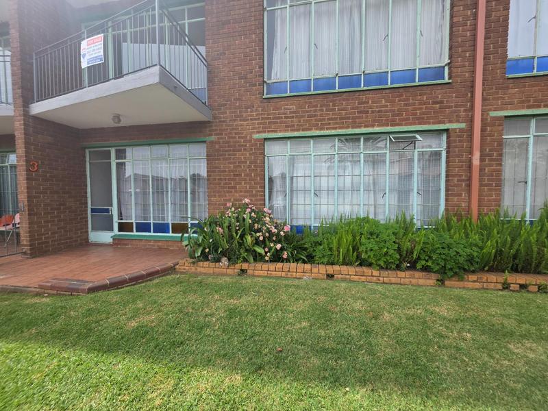 2 Bedroom Property for Sale in Cruywagenpark Gauteng
