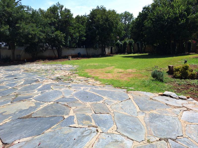 4 Bedroom Property for Sale in Emmarentia Gauteng