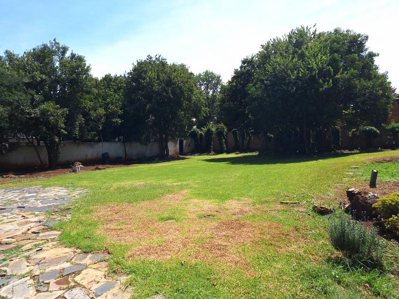 4 Bedroom Property for Sale in Emmarentia Gauteng