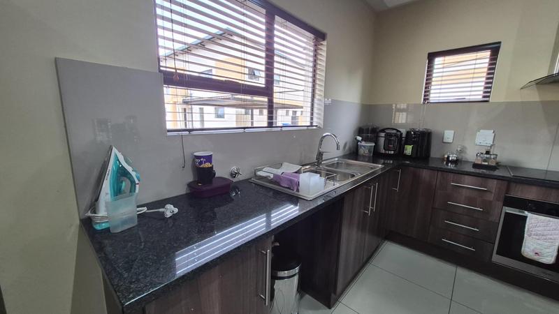 3 Bedroom Property for Sale in Raslouw Gardens Gauteng