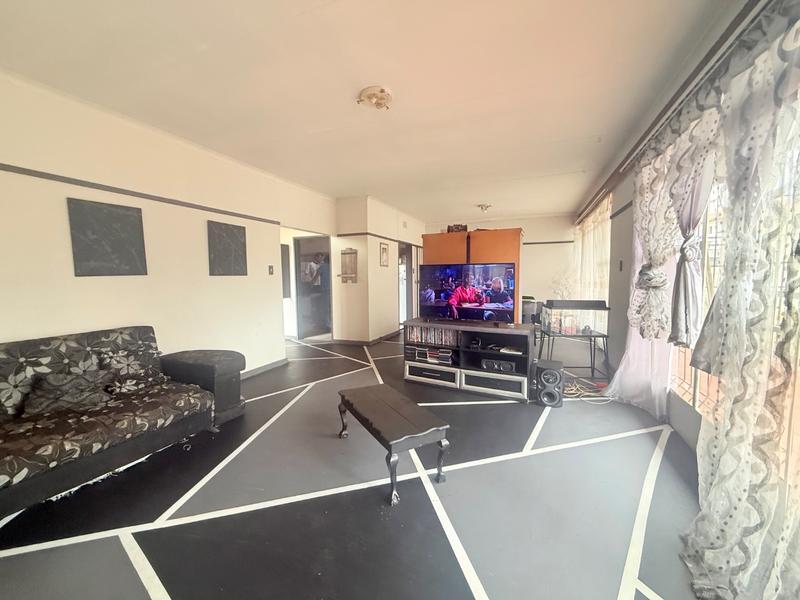 8 Bedroom Property for Sale in Vanderbijlpark CE Gauteng