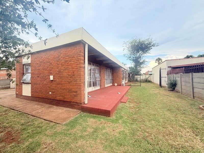 8 Bedroom Property for Sale in Vanderbijlpark CE Gauteng