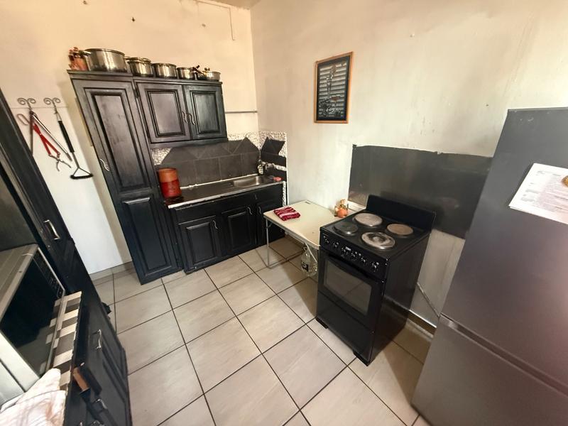 2 Bedroom Property for Sale in Vanderbijlpark Cw 6 Gauteng