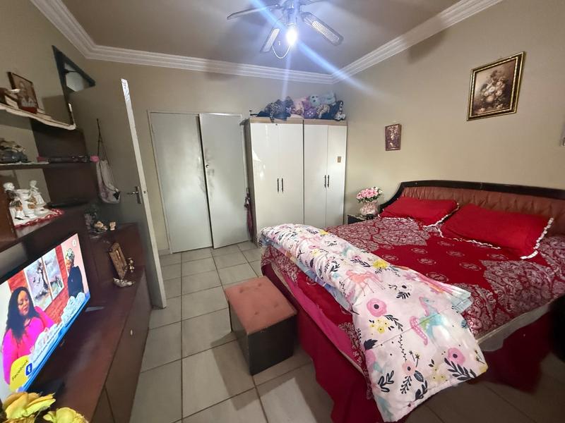 2 Bedroom Property for Sale in Vanderbijlpark Cw 6 Gauteng